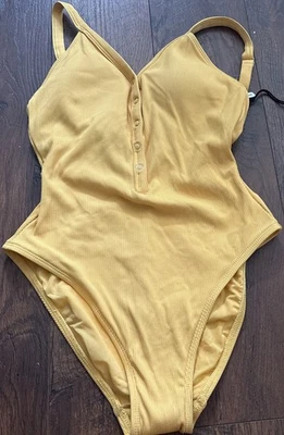 NEW ROBIN PICCONE 'Amy' Snap Detail High Neck One Piece Swimsuit Size 8 Yolk - Image 1 of 4