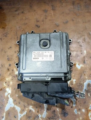 A6391500679 CENTRALINA MOTORE / BOSCH / 0281011841 / 4569730 PER SMART FORFOUR 1 - Immagine 1 di 3