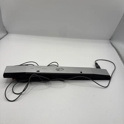 Mad Catz Wireless and Wired Sensor Bar for Nintendo Wii  - 2 WAY SWINGER B2 - Image 1 of 4