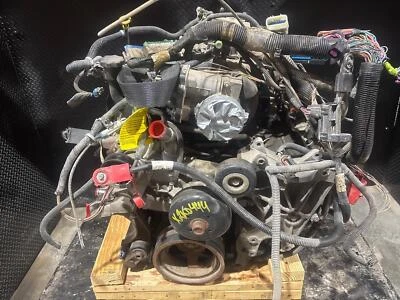 2005 2006 Suburban 1500 5.3L Engine Motor (Vin Z 8th Digit) 269K Foto 1 de 4