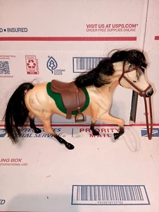 Empire 1992 Grand Champion Horse w/Saddle Figure. - Picture 1 of 2