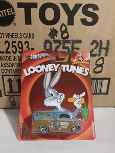 🔥2012 HOT WHEELS Looney Tunes Bugs Bunny  Dairy Delivery Real RidersPop Culture - Picture 1 of 6