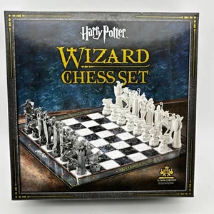 Harry Potter Wizard Chess Set COMPLETE The Noble Collection - Picture 1 of 10