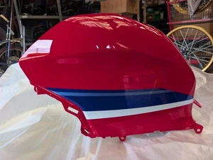 Honda CBR600RR 2024 Petrol Fuel Tank Cover Red OEM #VUE - Picture 1 of 9