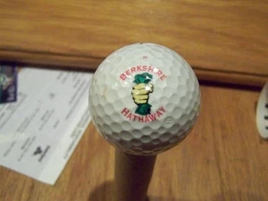 BERKSHIRE HATHAWAY LOGO GOLF BALL TITLEIST - Picture 1 of 1