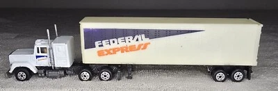 Road Champs Mighty Macks Federal Expess Diecast Semi Truck Trailer Rare HTF 1982 - Image 1 of 4