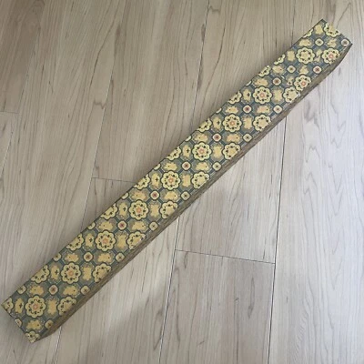 Caja de Almacenamiento Kakejiku Pergamino Colgante Vintage Diseño Floral Amarillo Verde Para Artesanía Foto 1 de 4