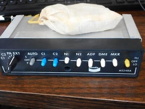 Bendix AS-248A Audio Selector Panel 14-28V W/ Mounting Tray PN 4000660-4801 NOS - Bild 1 von 4