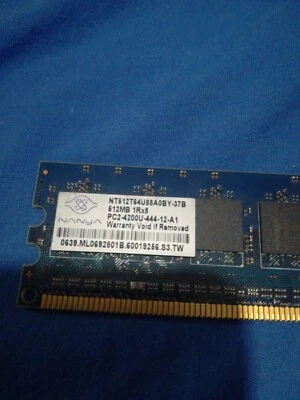 512MB Nanya PC2-4200U RAM NT512T64U88AOBY-37B - Image 1 of 3