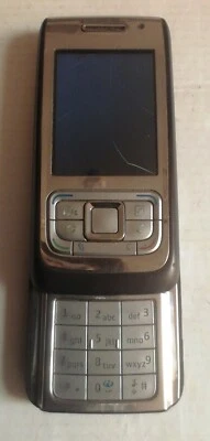 Nokia Corporation E65-1 Telefono cellulare vendo per pezzi di ricambio, leggi D. - Immagine 1 di 4