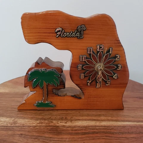 Vintage Lacquered Wood Florida Clock Handmade MCM Free Standing Palm Tree Works Cover