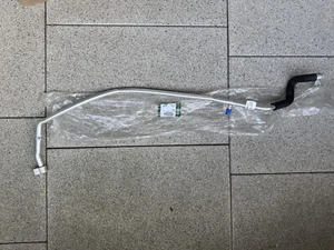 NEU Original Land Rover Defender Td5 Leitung Klimaanlage JUE109191 - Bild 1 von 4