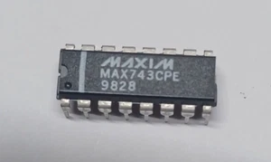 Maxim MAX743CPE Doble Salida SMPS IC/NOS/16 pines Paquete DIP - Imagen 1 de 5