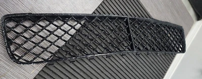 Parrilla Bentley Continental GTC 2006-2010 (negra) OEM# 3W8 807 667 A Foto 1 de 4