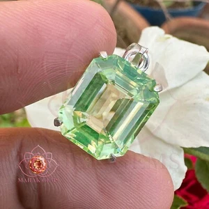 Certified 20.60 CT Natural Vibrant Green Peridot Gemstone Pendant – 925 Silver - Picture 1 of 7