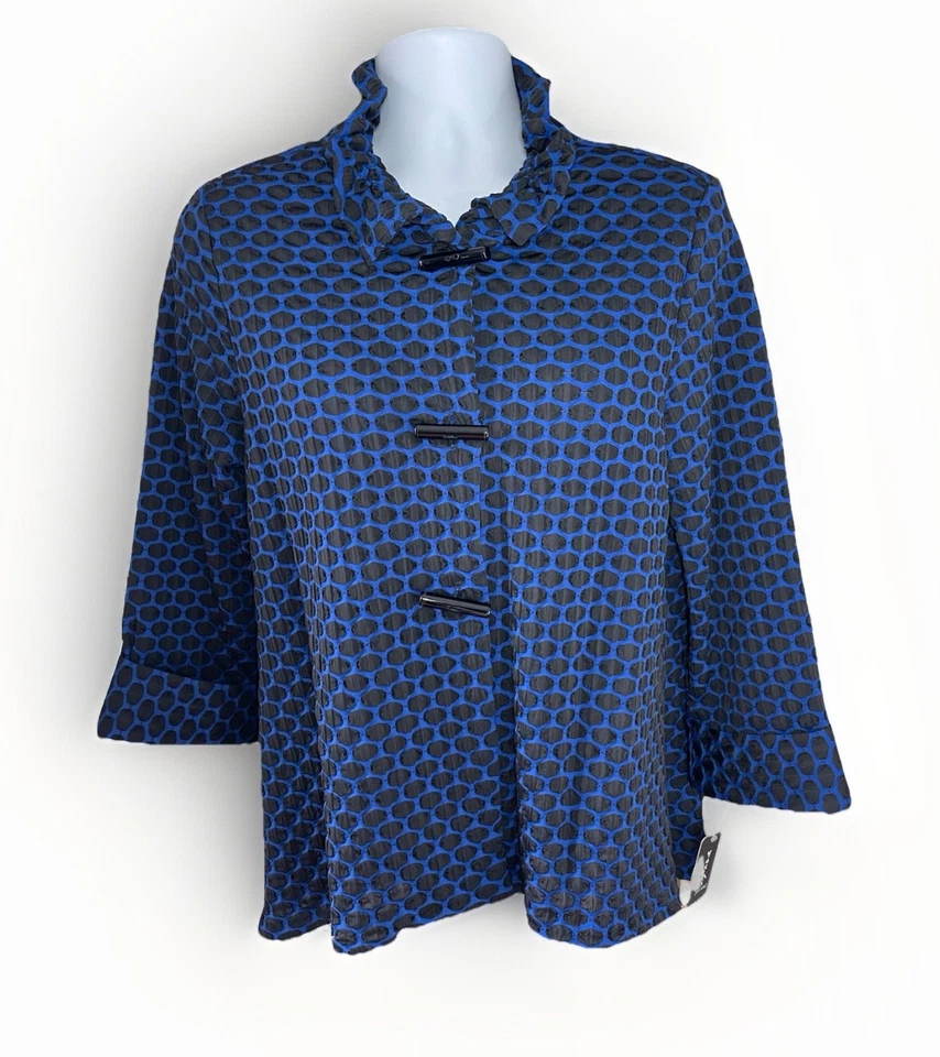 NWT Yushi L Blue Wired Collar 3/4 Sleeve Crinkle Lagenlook Shacket Shirt Jacket - Image 1 of 4