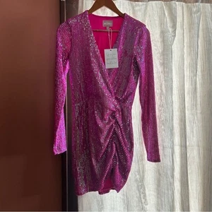 Show Me Your Mumu Party Hop Dress Mini V-Neck Sequins Barbie Hot Pink NWT Size S - Picture 1 of 5