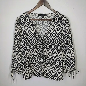 Marc New York Top Womens Medium Black White Linen Geometric Bohemian Tie Front - Picture 1 of 9