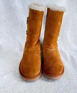 Koolaburra by UGG Women's Tan Suede Shearling Button Boots Size 7 - Picture 1 of 8