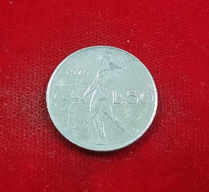 50 Lire Italy Coin Coin Italy 1975 Republica Italiana - Picture 1 of 2