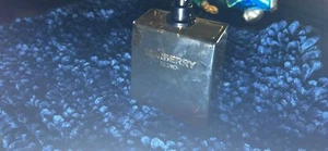 Burberry Legit Seller And It Comes With The Box Meet Up Only. New York City - Picture 1 of 5