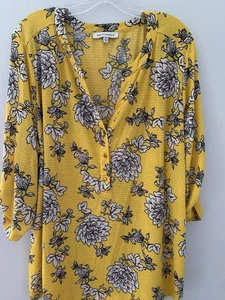 Emily Daniels Beautiful Butter Yellow Fairy Cruise Tunic Floral Blouse- SZ 3X - Picture 1 of 13