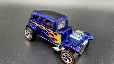Hot Wheels Classics Serie 3 #11/30 Ford "Vicky" Spectraflame Azul Suelto Foto 1 de 4