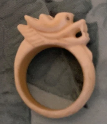 Anillo Dragón Hueso Foto 1 de 4