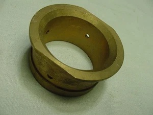 PIÈCE NEUVE DE DOUILLE LATÉRALE DE DISTRIBUTION BSA A65 A50 # 68-0657 STANDARD - Photo 1/2
