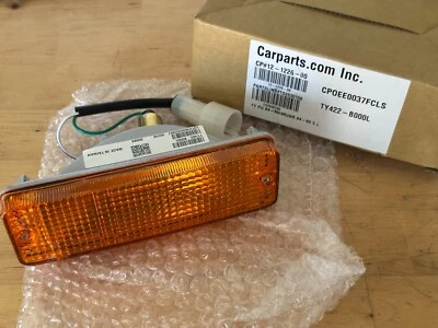 TO2530106 Fit 1984-89 Toyota 4RUNNER Signal Light Driver Side w/Bulb TY422-B000L - Изображение 1 из 2