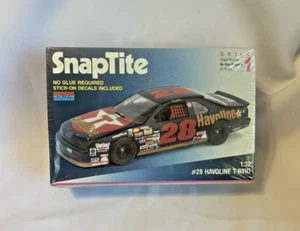 Monogram Ford T-Bird #28 Texaco Halvoline model car kit New, Factory Sealed Box - Picture 1 of 6