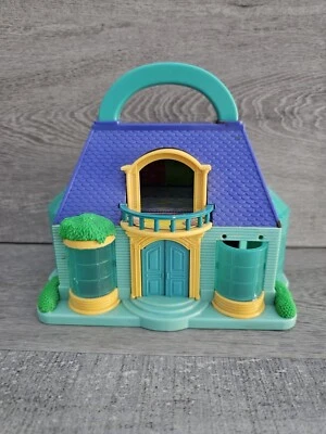 Caja azul vintage juguetes llevar casa de muñecas sin muebles casa de campo colores raros Foto 1 de 4