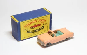 Matchbox Lesney MB 39 Ford Zodiac Cabrio - Foto 1 di 4