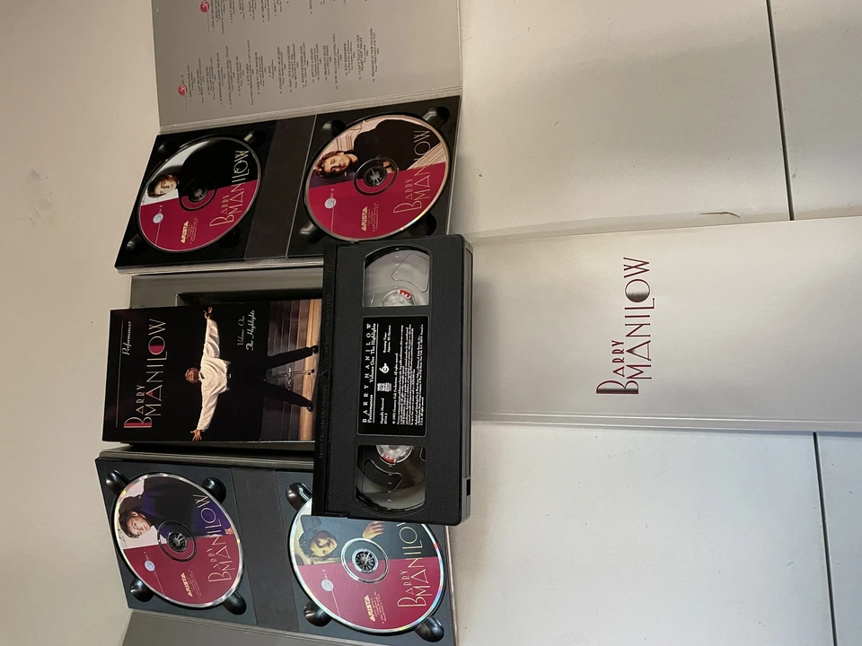 The Complete Collection...And Then Some [Audio CD] Barry Manilow Foto 1 de 1