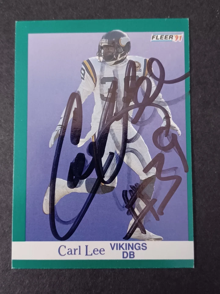 Carl Lee Signed 1991 Fleer - Vikings, Marshall - Autographed - Image 1 of 1
