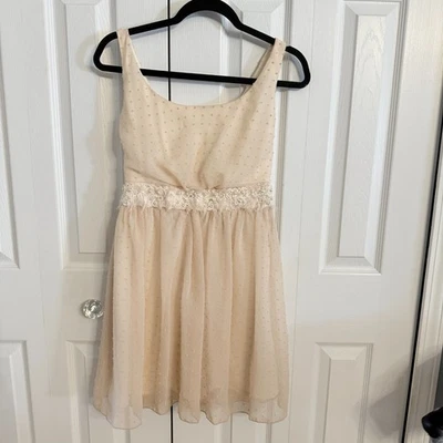 Elegante Vestido de Encaje Crema Niña Salto Talla 5/6 ENVÍO GRATUITO  Foto 1 de 4