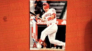 2020 Topps #1 Mike Trout Base - Picture 1 of 2