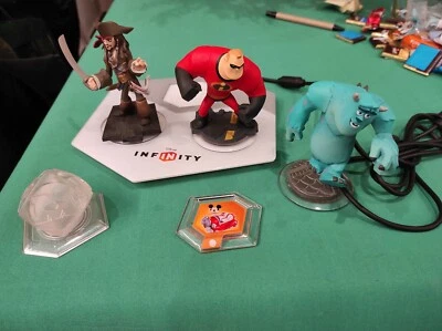 GIOCO DISNEY INFINITY PER CONSOLE PLAYSTATION 3 PS3 CON BASE E PERSONAGGI - Immagine 1 di 4