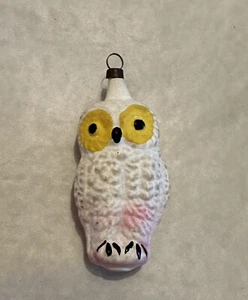 Rare Vintage Figural White & Pink Snow Owl, with Wide Open Eyes, Glass Ornament. - Picture 1 of 4