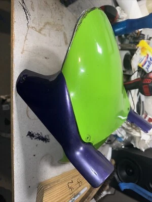 Guardabarros delantero para Kawasaki Ninja ZX9R 1998 a 1999 K208 Foto 1 de 4