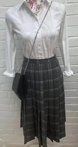 Vintage Jaeger Skirt Size 8 10 Grey Check Pleated Midi High Waisted Bloggers Fav - Picture 1 of 11