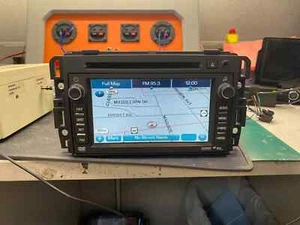 GM OEM Factory Stereo Radio GPS Navigation LCD MP3 CD DVD Player 22739332 U4H - Picture 1 of 9