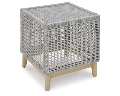 Современный шикарный уличный всепогодный дизайн Signature от Ashley Seton Creek - Изображение 1 из 4