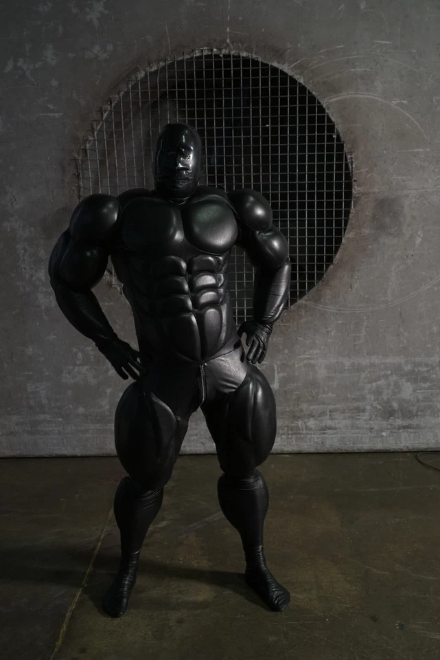 Traje Big Muscle - Cuero sintético color negro - para cosplay o halloween, eventos Foto 1 de 4
