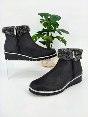 Botines deportivos negros para mujer Adrienne Vittadini talla 7,5 EE. UU. Foto 1 de 4