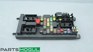 Módulo de control de carrocería trasera 10-15 Jaguar XJ XJL caja de fusibles BCM AW93-14F041-AE fabricante original - Imagen 1 de 7