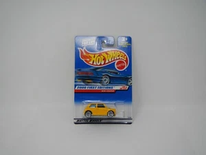 Hot Wheels 2000 First Editions Mini Cooper Yellow - Picture 1 of 4