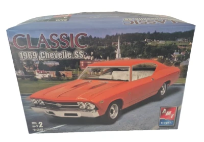 AMT  CLASSICS 1969 CHEVELLE SS MODEL KIT CAR 1:25 SCALE - Image 1 of 4
