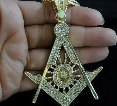 Colgante brújula Masónica Mason G para hombre acabado oro amarillo 14k con cadena Franco Foto 1 de 4