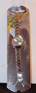 Details Quartz Base Metal Bezel Stainless Steel Back Silver WristWatch Watch - Picture 1 of 2